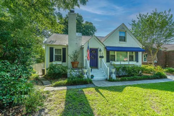 64 Clemson Street, Charleston, SC 29403