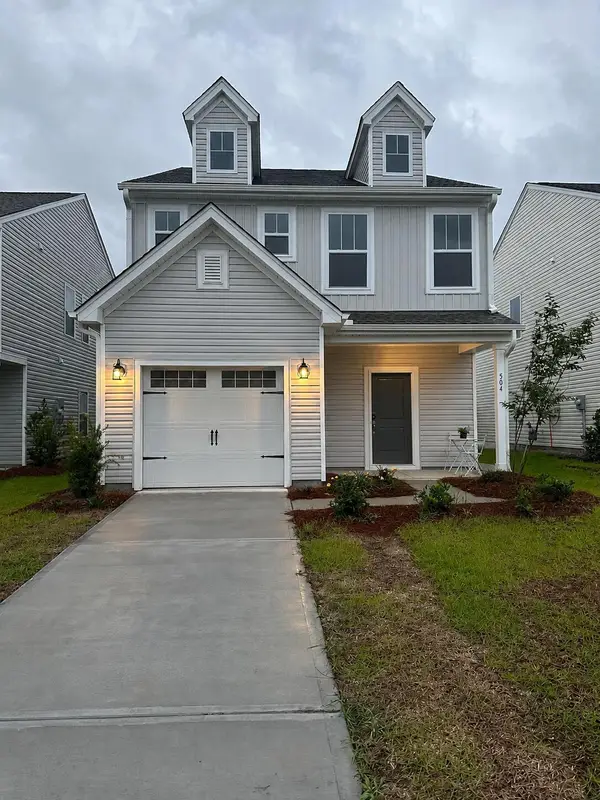504 Purple Finch Road, Summerville, SC 29486