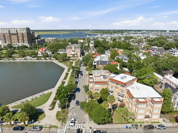 63 Rutledge #Apt 26, Charleston, SC 29401