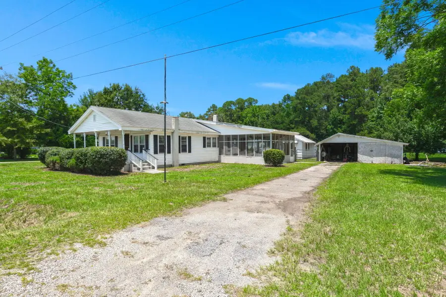 352 Deep Woods Road, Saint George, SC 29477 - #2