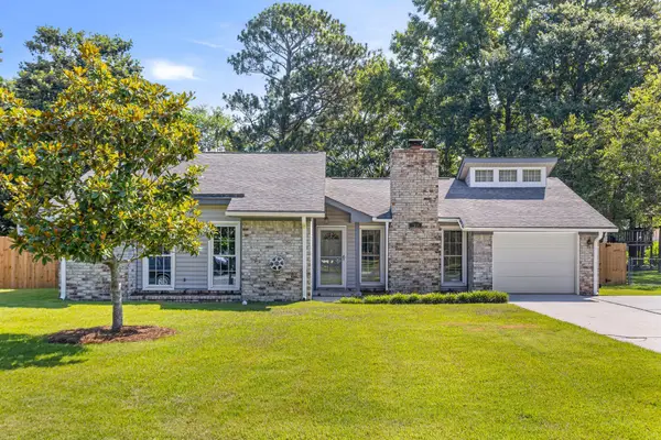1304 Hampton Drive, Summerville, SC 29486