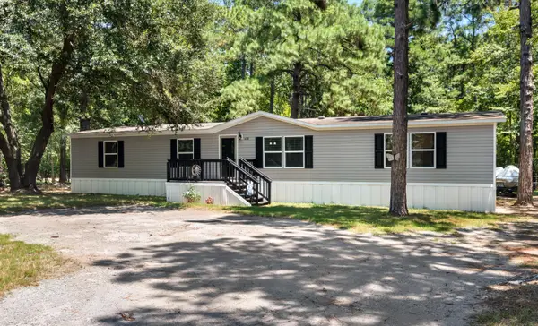 470 Pauline Drive, Bonneau, SC 29431
