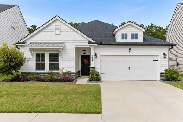 434 Water Orchid Way, Moncks Corner, SC 29461
