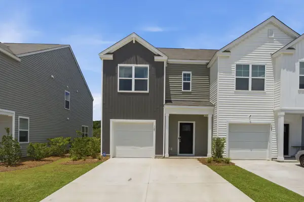 125 Yarrow Way, Moncks Corner, SC 29461