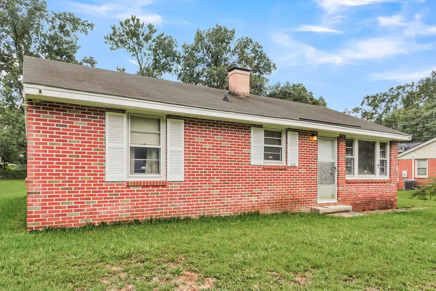 225 Laurel Avenue, Goose Creek, SC 29445 - #2