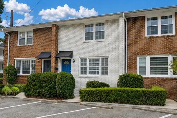 7 Doughty Street #Apt B, Charleston, SC 29403