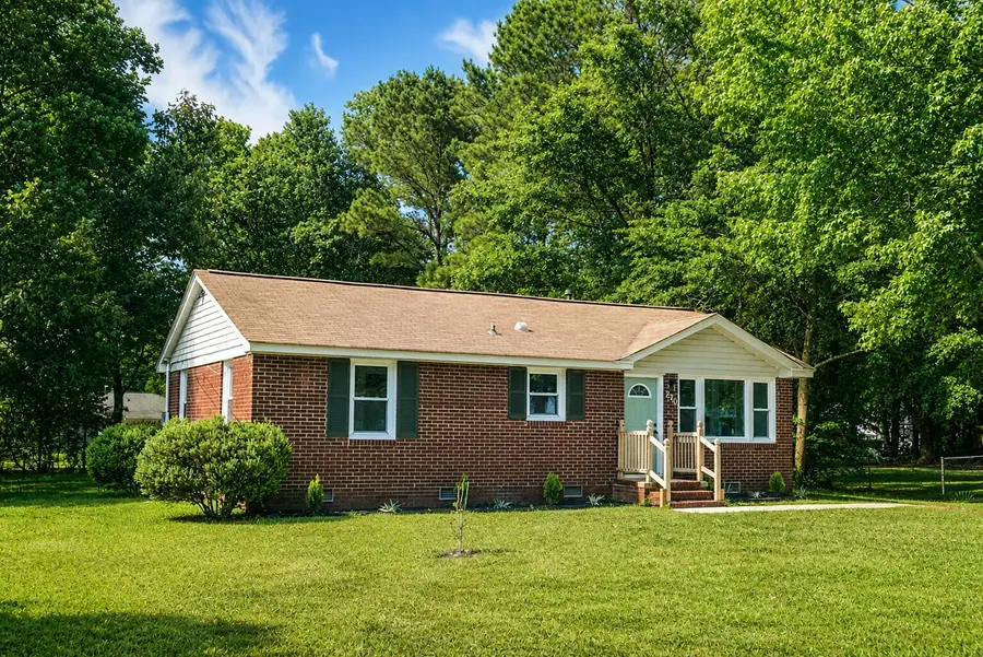 210 Laurel Avenue, Goose Creek, SC 29445 - #2