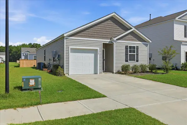 120 Hillsford Lane, Summerville, SC 29486