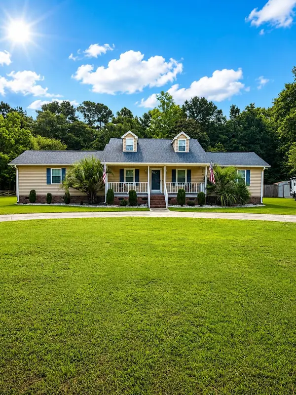 210 Carolina Avenue, Saint George, SC 29477