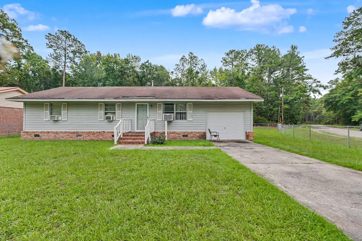 419 Cleveland Street, Walterboro, SC 29488 - #1