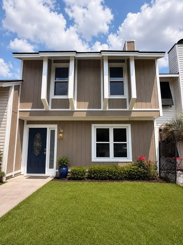 11 Hunters Court, Goose Creek, SC 29445