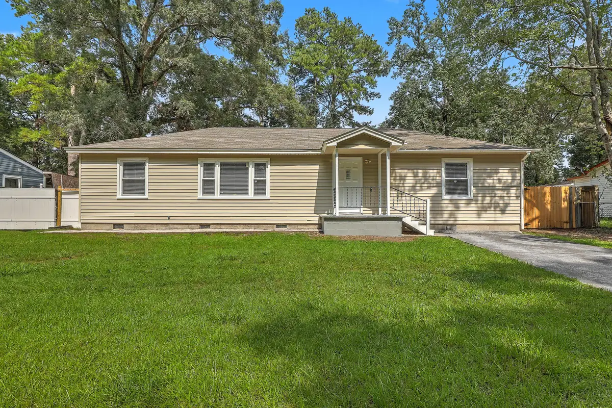 7620 Winchester Street, North Charleston, SC 29420 - #1