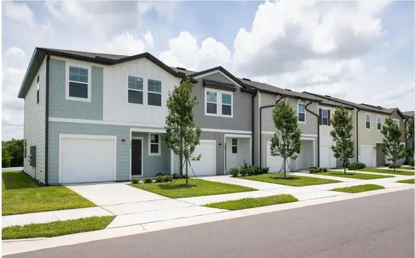 413 Colchester Court, Moncks Corner, SC 29461