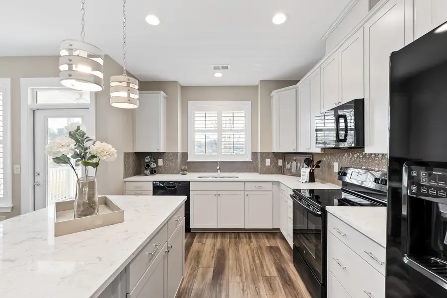 479 Hundred Oaks Parkway, Summerville, SC 29483 - #2