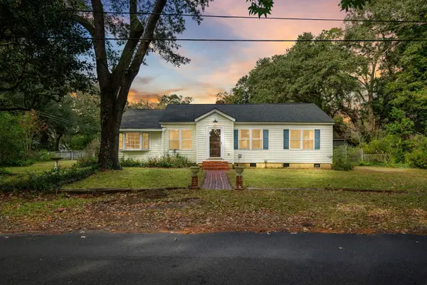 2128 Golfview Drive, Charleston, SC 29412