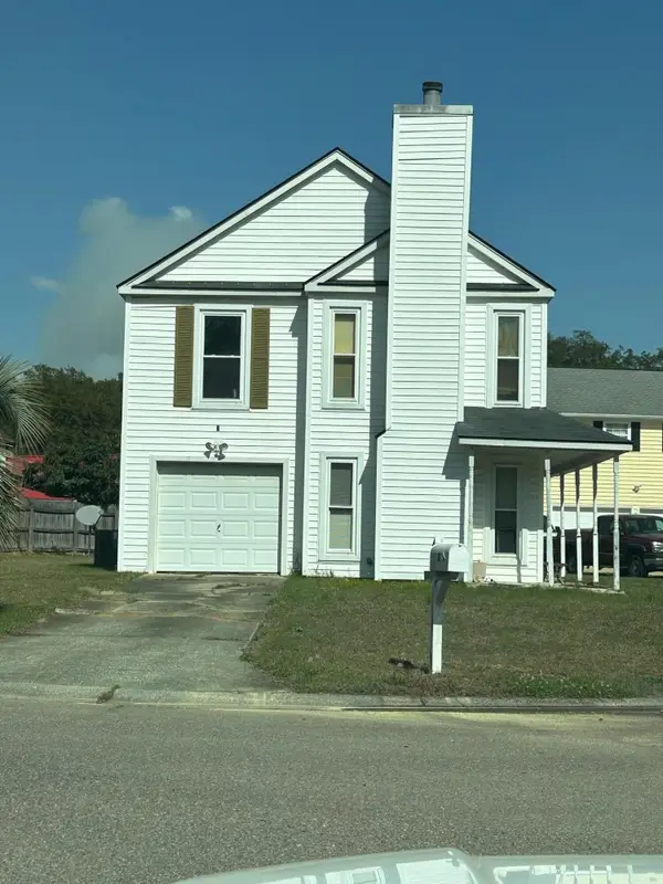 2 Manor Boulevard, Hanahan, SC 29410