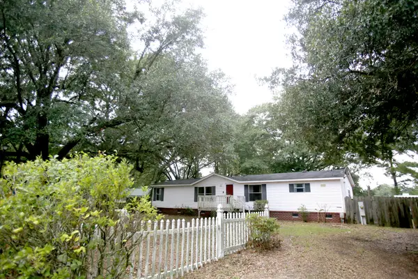 206 W Poplar Branch Drive, Moncks Corner, SC 29461