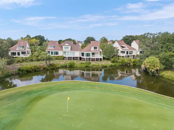 727 Spinnaker Beachhouse Court, Seabrook Island, SC 29455
