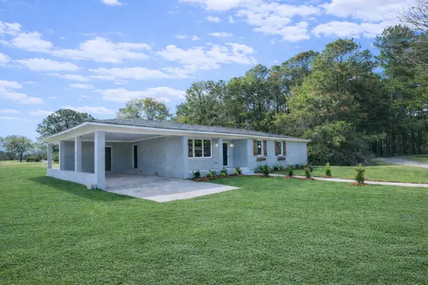 1142 Pearson Road, Manning, SC 29102