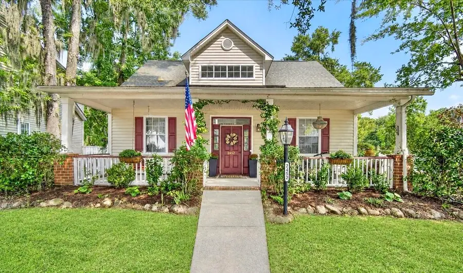 2452 Fulford Court, Mount Pleasant, SC 29466 - #2