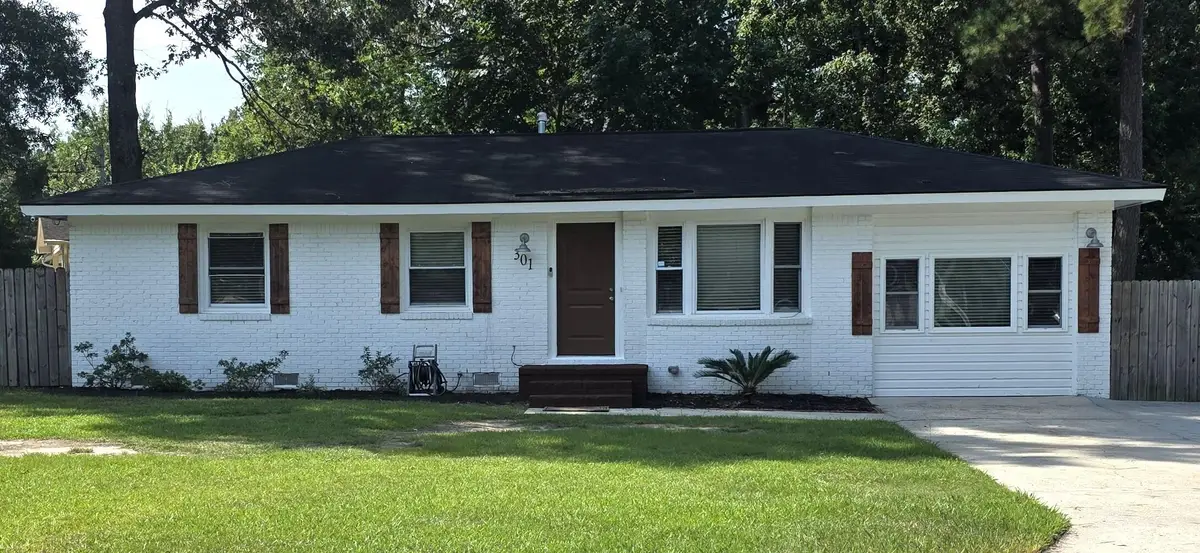 301 Laurel Avenue, Goose Creek, SC 29445 - #1