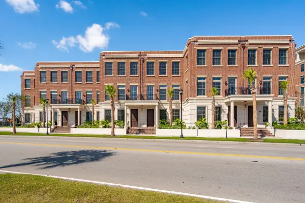 Address Withheld By Seller, Charleston, SC 29401