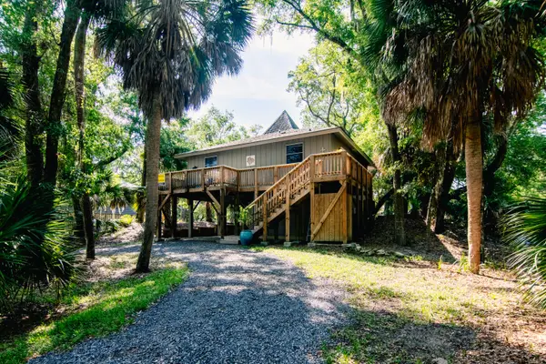 506 Jungle Road, Edisto Island, SC 29438