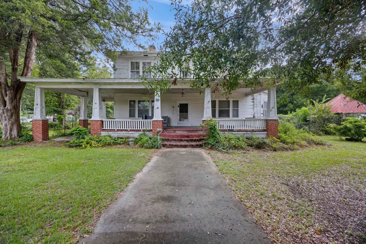 305 Dawson Street, Eutawville, SC 29048 - #1