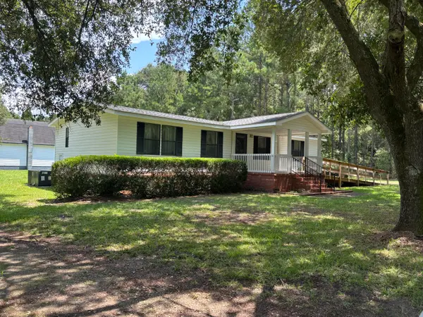 608 Serenity Circle, Moncks Corner, SC 29461