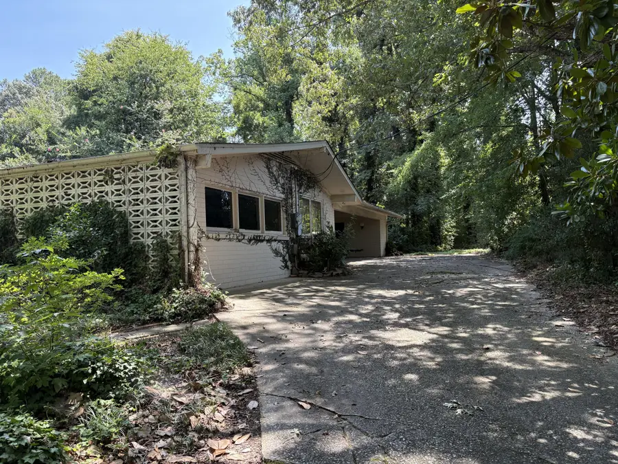 106 Sheffield Road, Greenwood, SC 29646 - #2