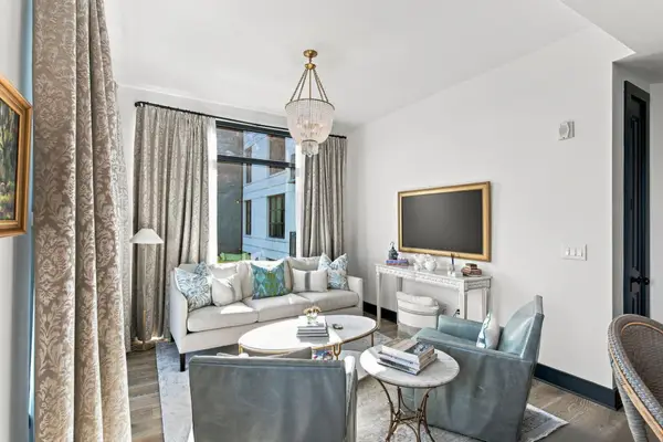 5 Gadsdenboro Street #319, Charleston, SC 29401