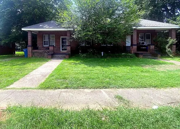 747 Holloway Avenue, Greenwood, SC 29646
