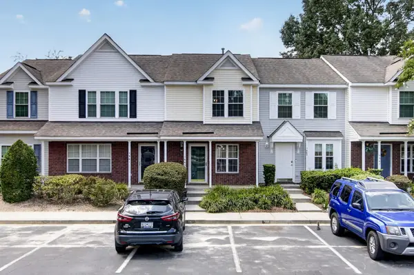 7963 Shadow Oak Drive, North Charleston, SC 29406