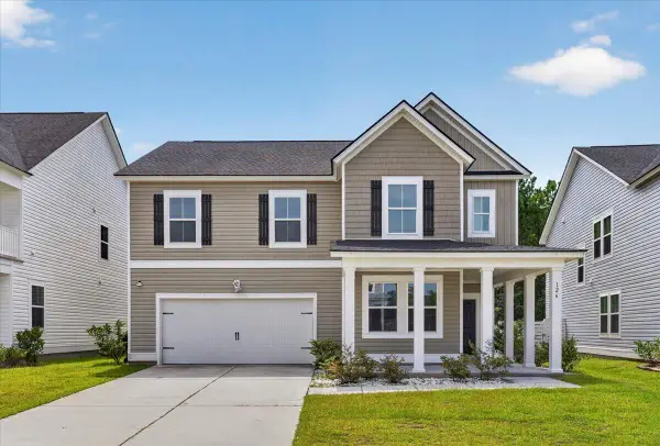 126 Red Bluff Street, Summerville, SC 29483