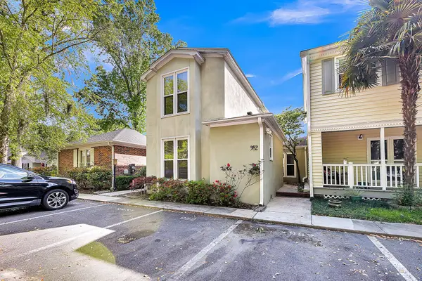 982 Harbor Oaks Drive, Charleston, SC 29412