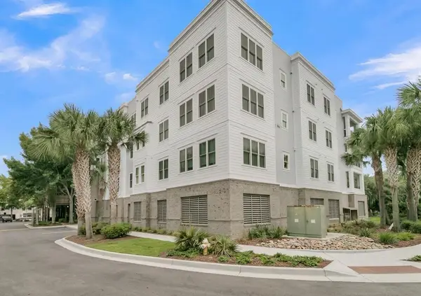 200 River Landing Drive #Unit 107h, Charleston, SC 29492