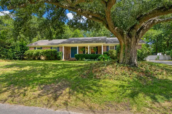 1298 Julian Clark Road, Charleston, SC 29412