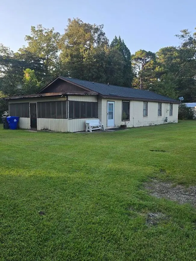 608 E Richardson Avenue, Summerville, SC 29485 - #3