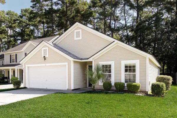 8760 Red Oak Drive, North Charleston, SC 29406