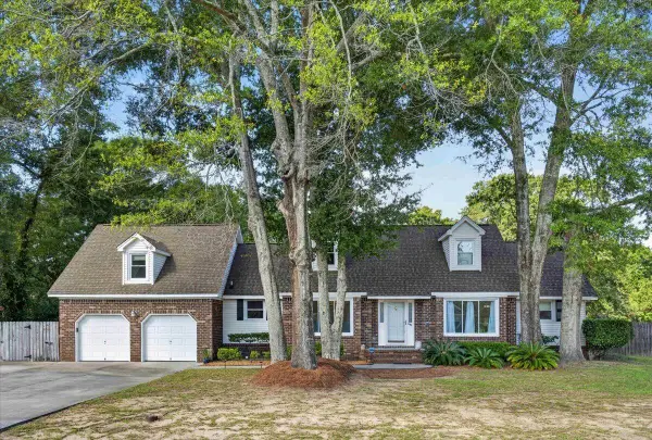 947 Foxcroft Road, Charleston, SC 29412