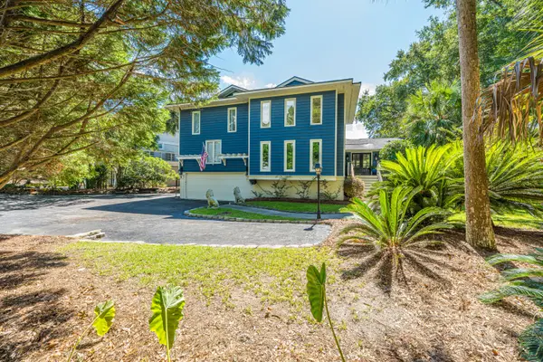 6 Sandwedge Lane, Isle of Palms, SC 29451