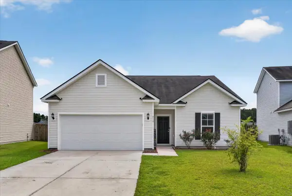 454 Sanctuary Park Drive, Summerville, SC 29486