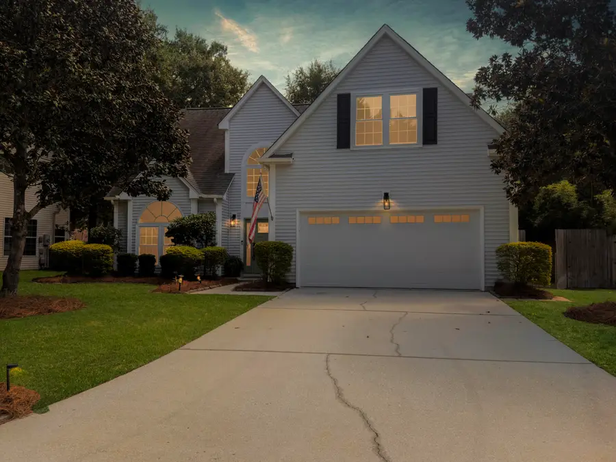 2085 Country Manor Drive, Mount Pleasant, SC 29466 - #2