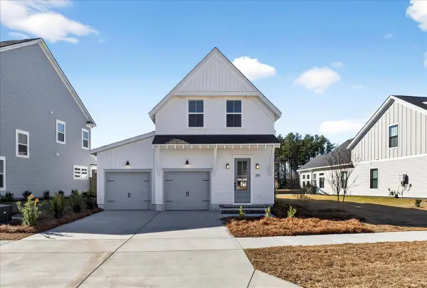201 Clearpath Drive, Summerville, SC 29486
