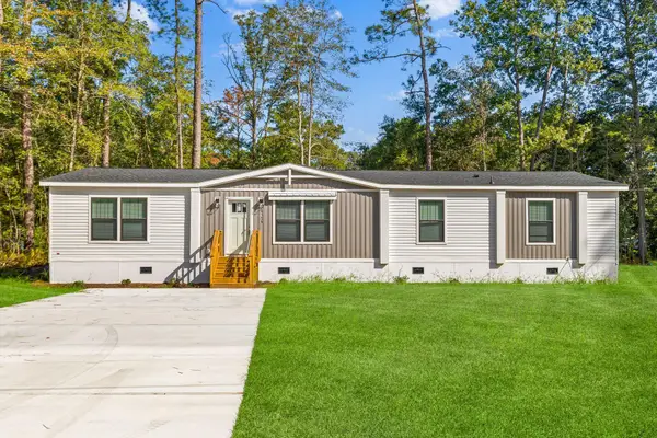 6156 Smith Road, Ravenel, SC 29470