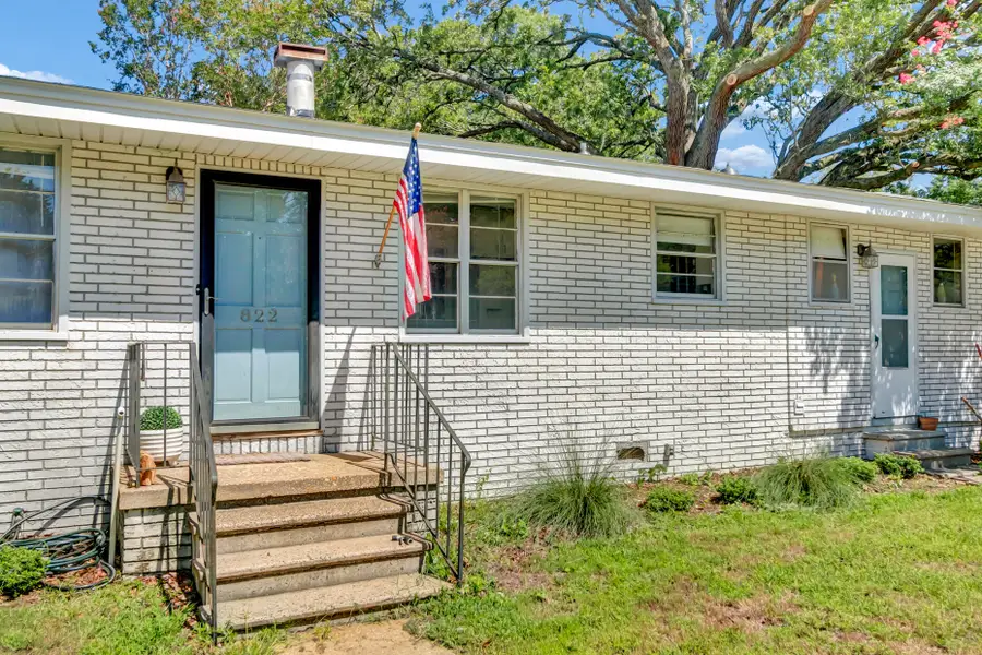 822 Rogers Lane, Mount Pleasant, SC 29464 - #2