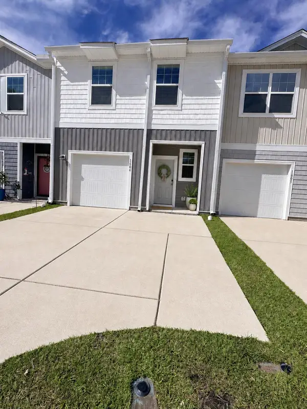 1604 Scarlett Maple Street, Summerville, SC 29486