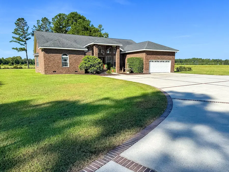 824 Hilton Hall Road, Walterboro, SC 29488 - #3