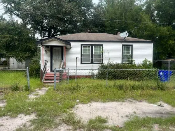 2125 Commander Road, North Charleston, SC 29405