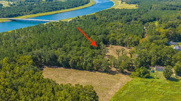 429 Snapdragon Trail, Saint Stephen, SC 29479